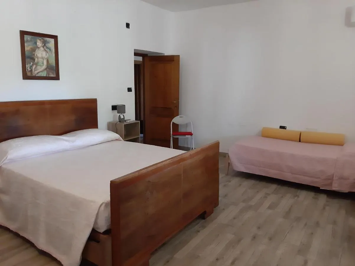 Guesthouse Da Caterina San Giovanni  Gæstehus San Giovanni (Sassari)